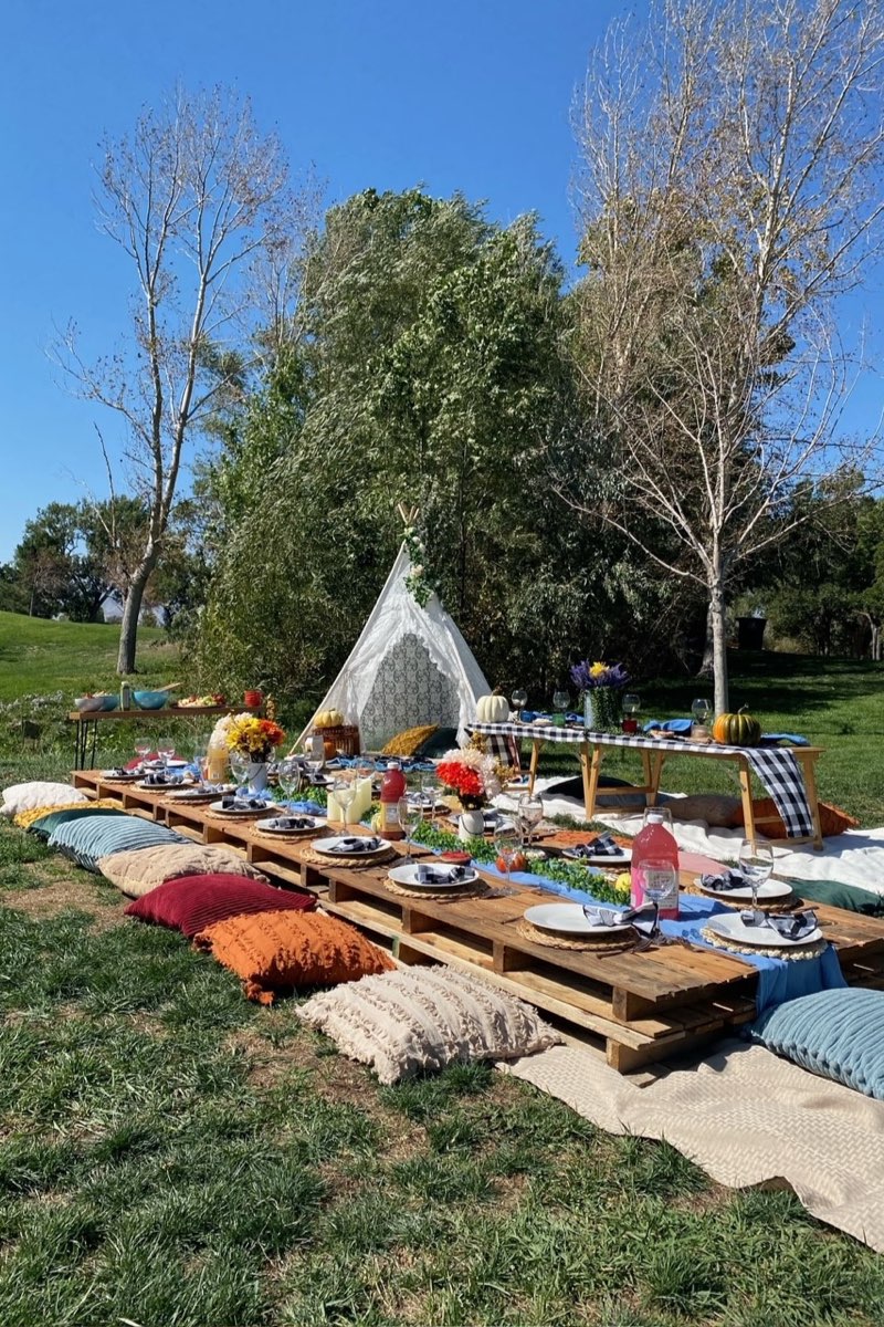 Outdoor dining event on campus, New Haven Residential Treatment Center